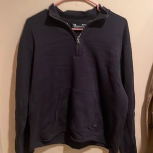 Black Under Armour pullover sweatshirt